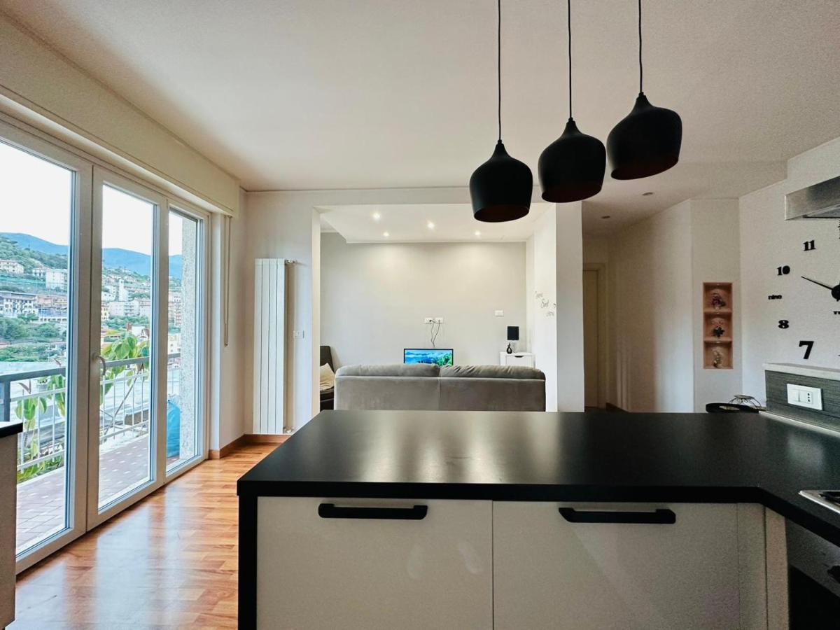 Appartement La Casa Di Nesy à San Remo Extérieur photo